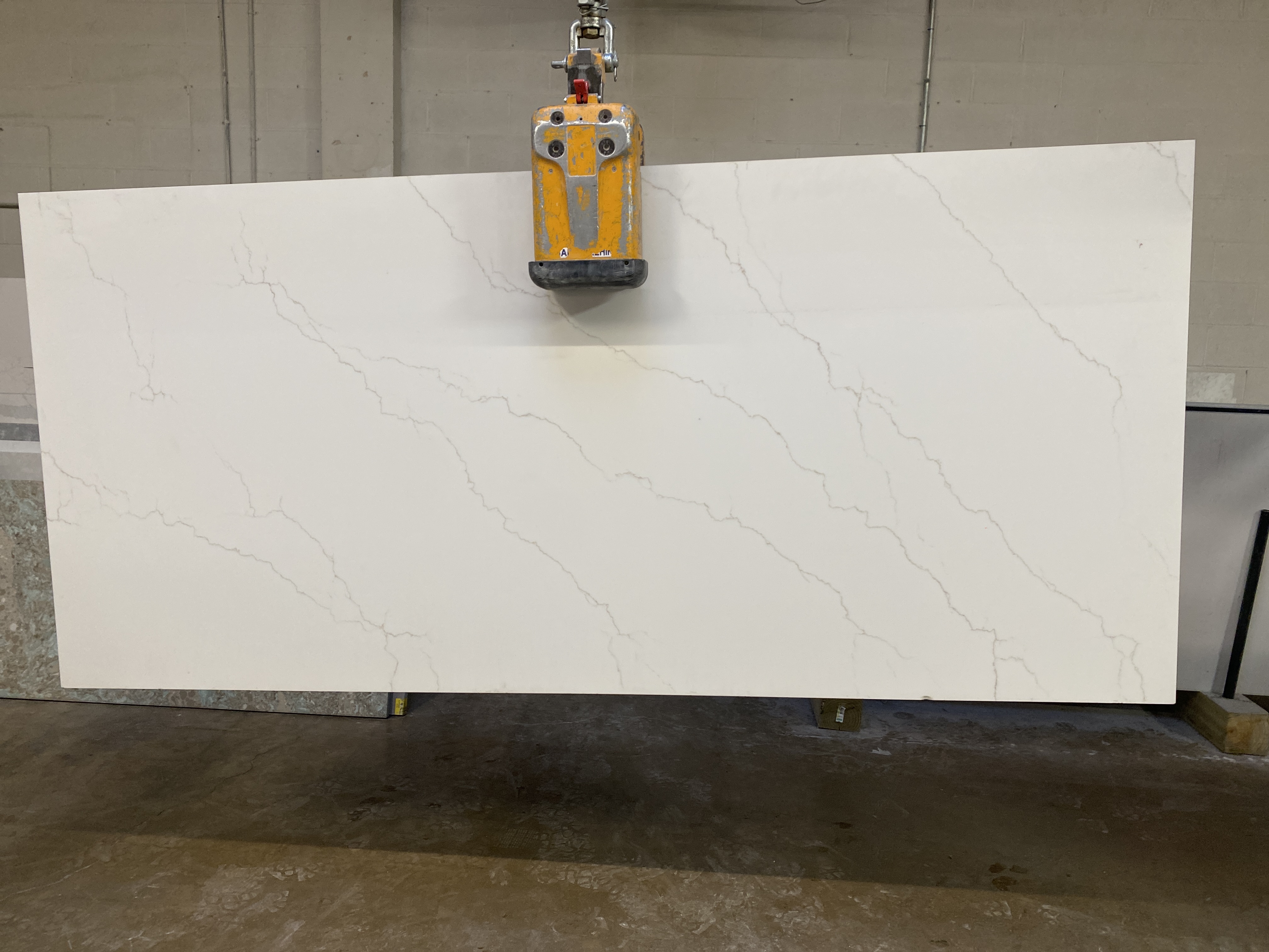 Calacatta miraggio gold