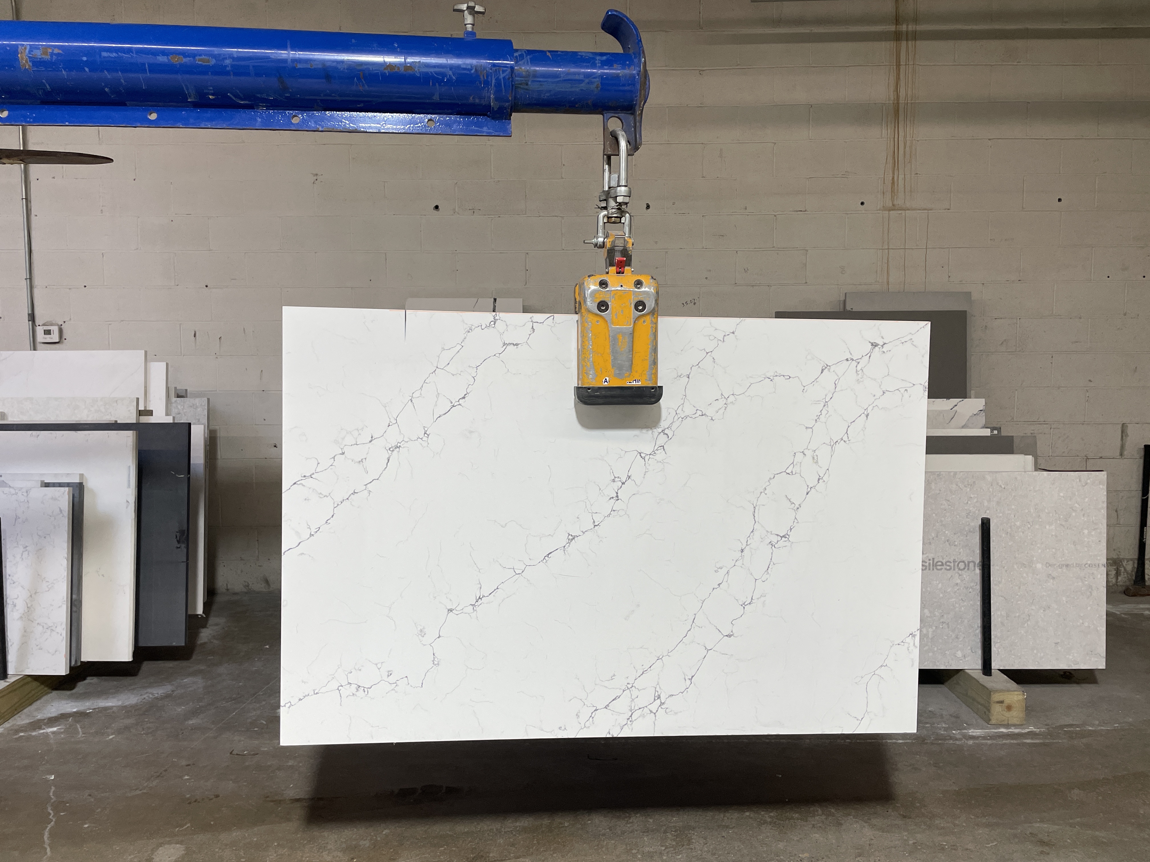 Venatino ( Vicostone Quartz)