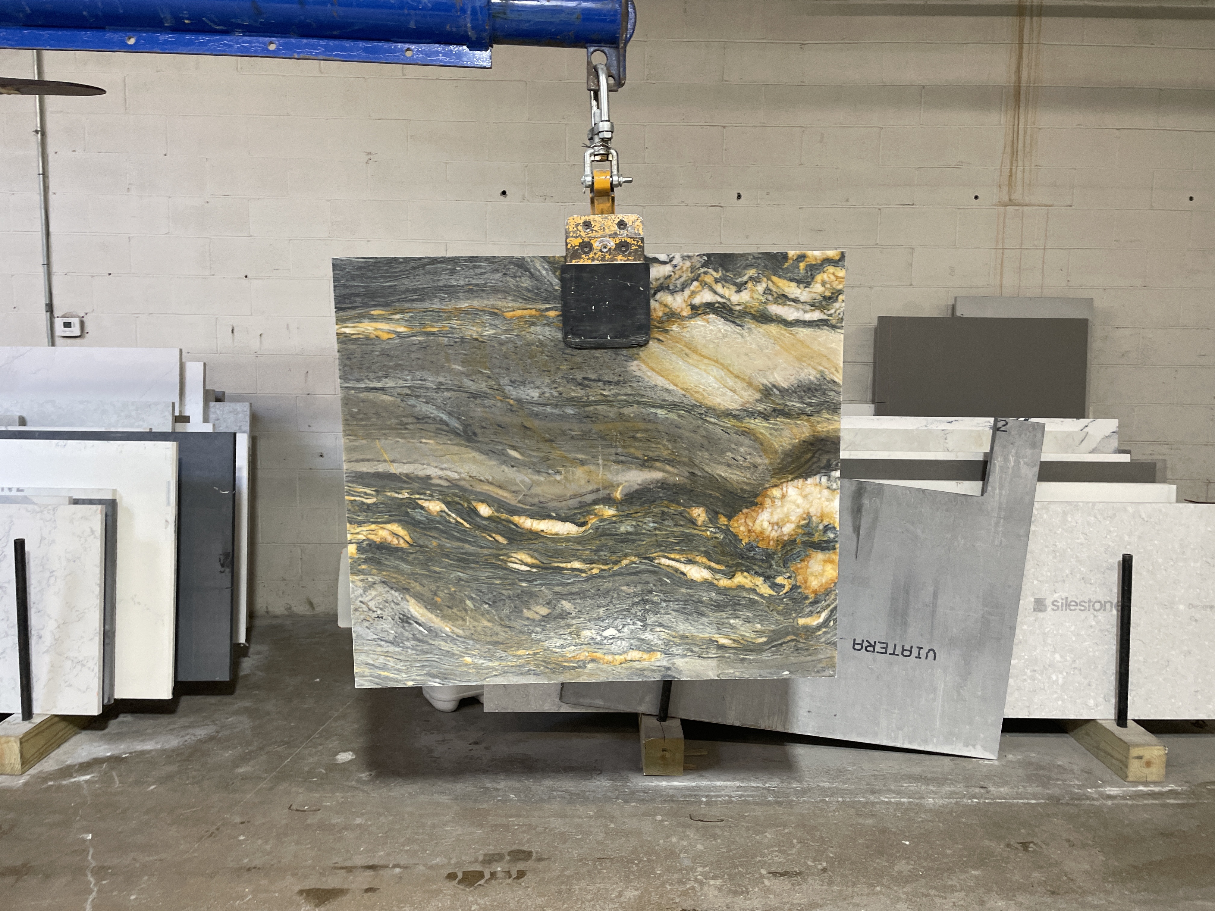 Treasure ( Quartzite polish )