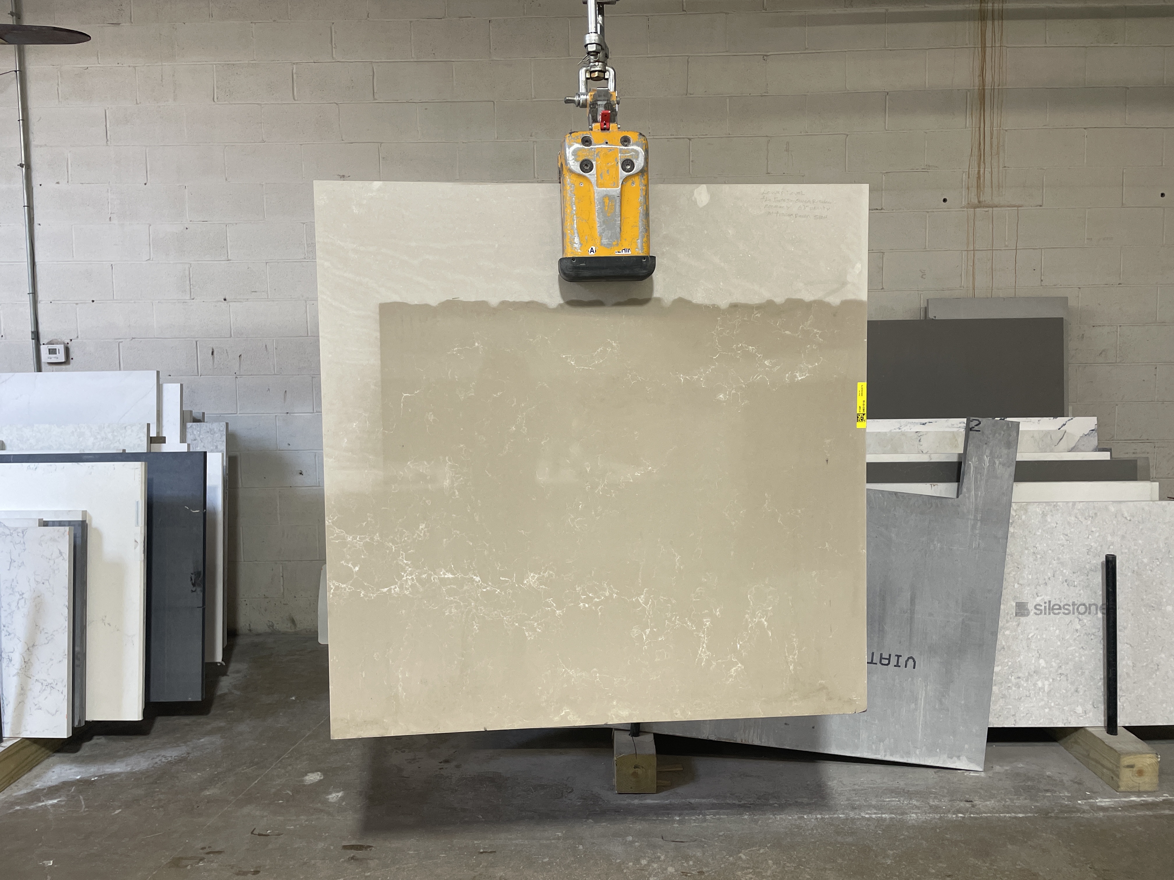 Tuscan Dawn (Caesarstone Quartz)