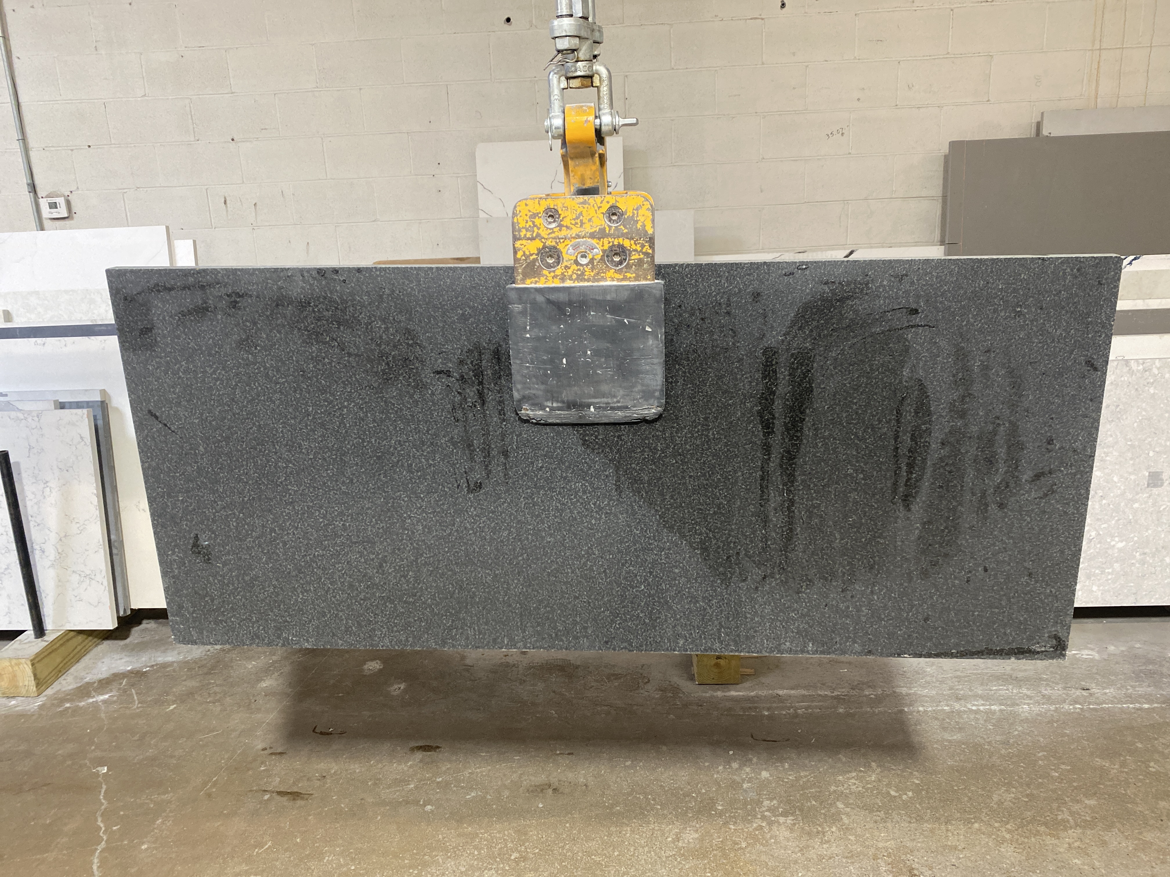 Black absolute honed ( Granite )