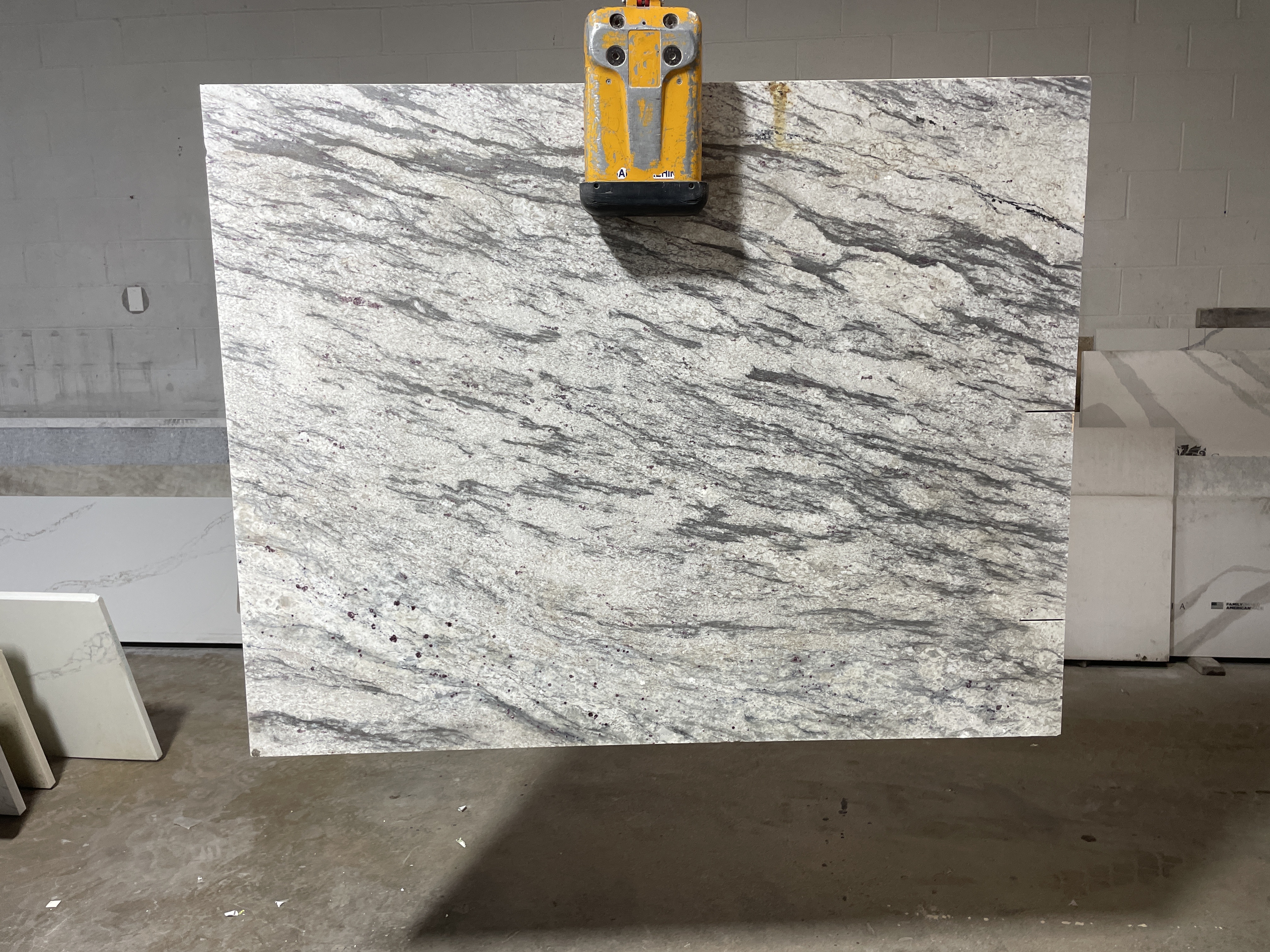 Thunder White (Granite)