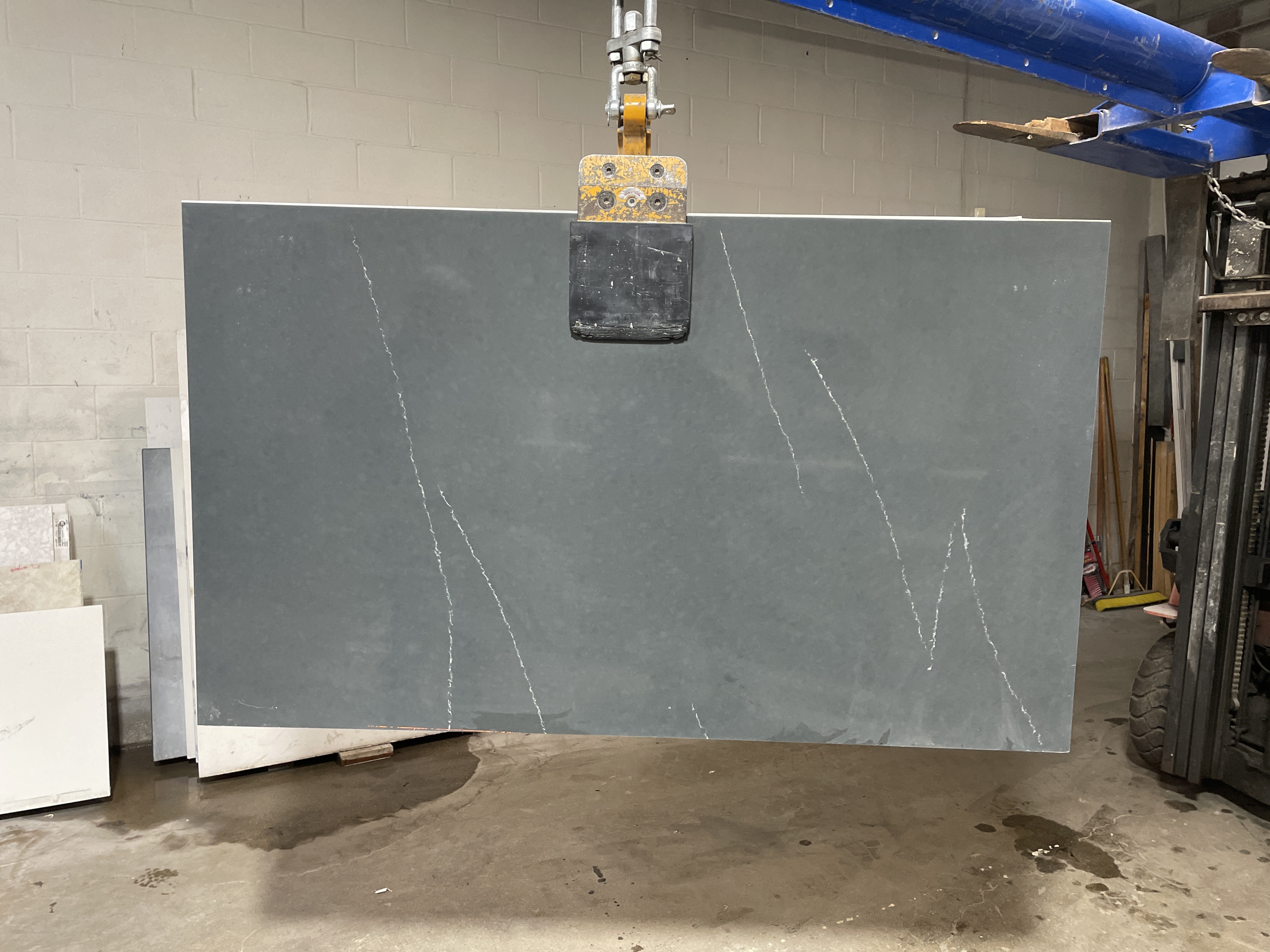 Soapstone Metropolis polished (MSI Quartz)