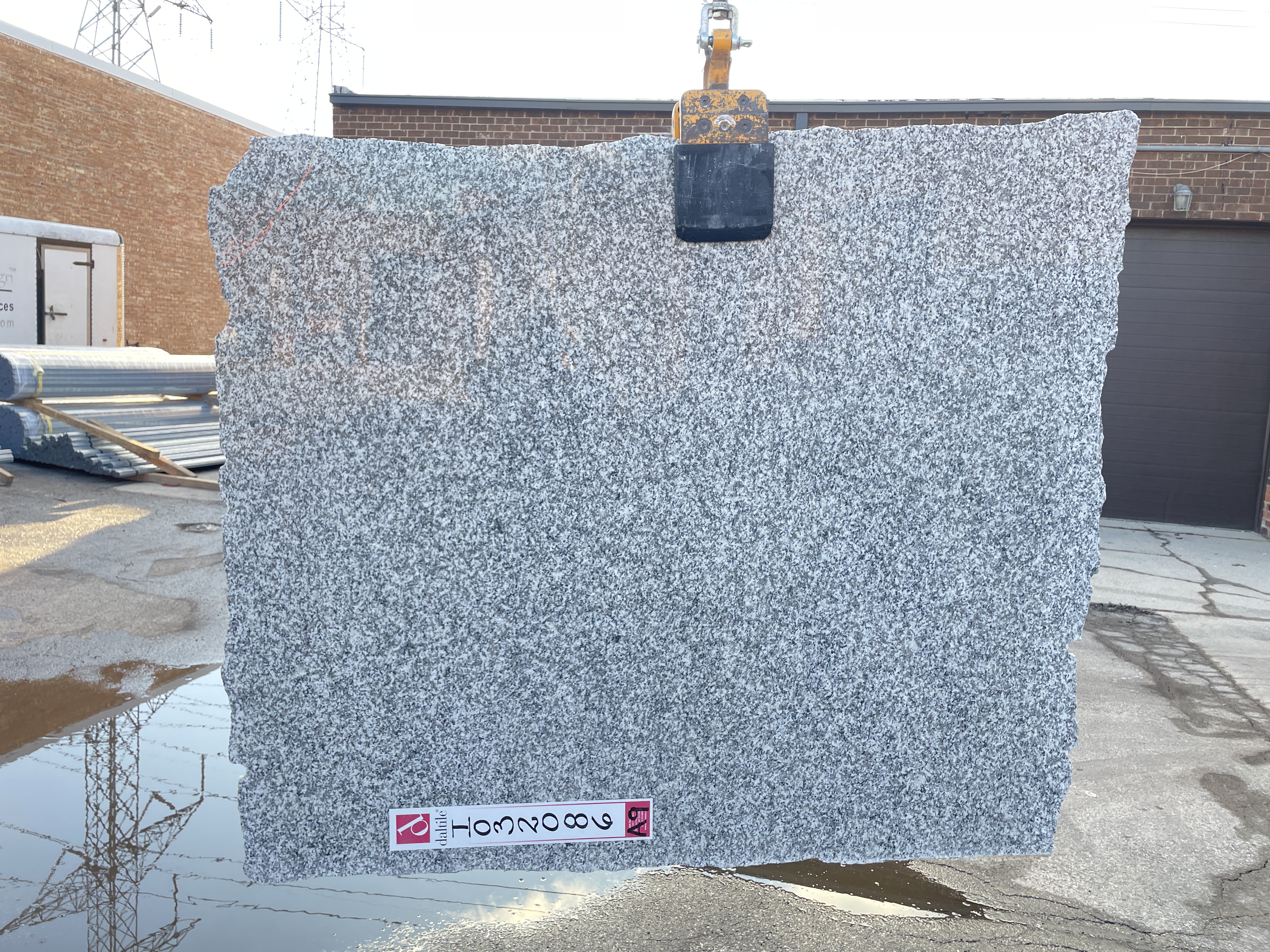 Luna pearl (Granite)