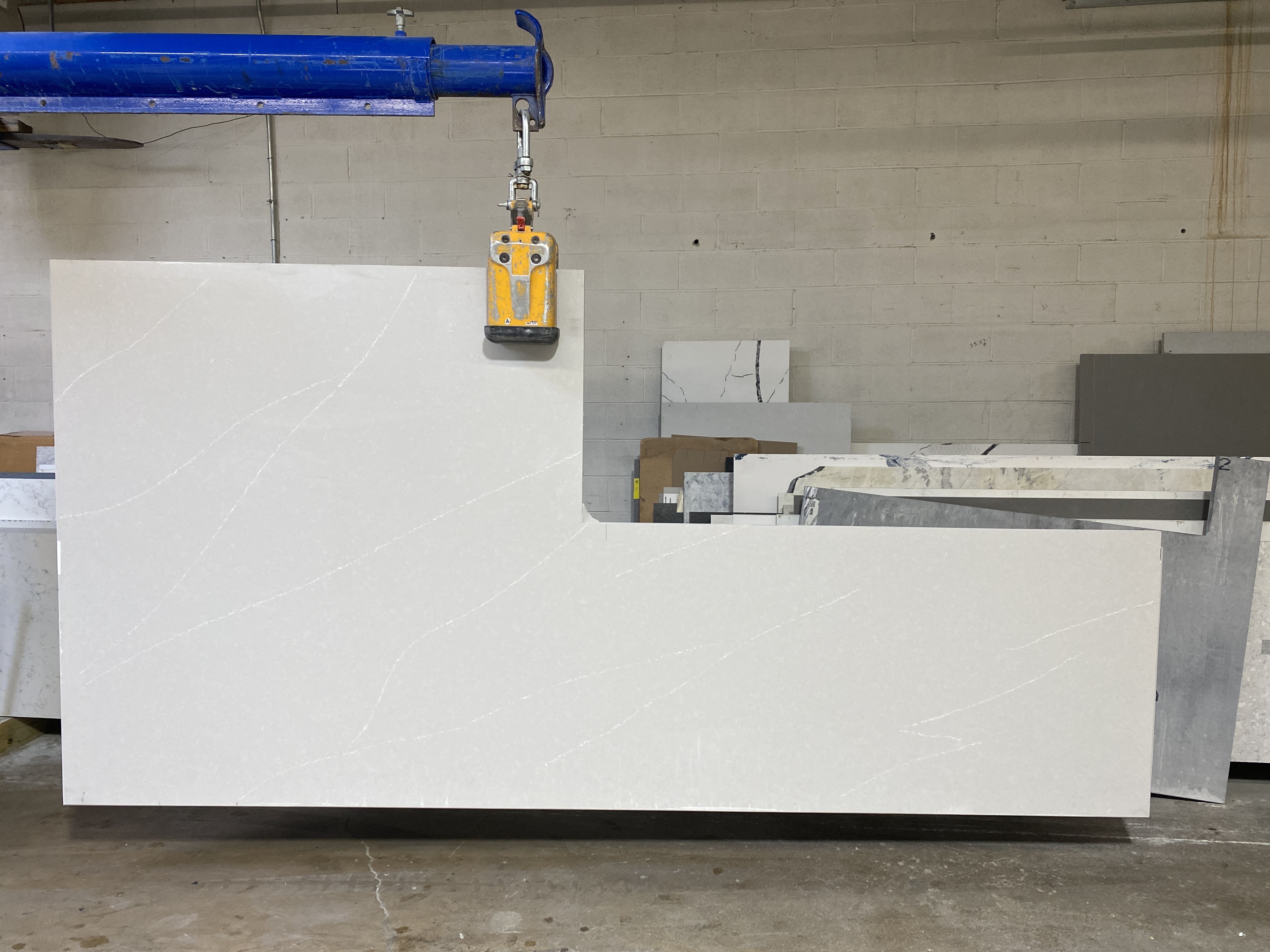 Soapstone Mist concrete (MSI Quartz)