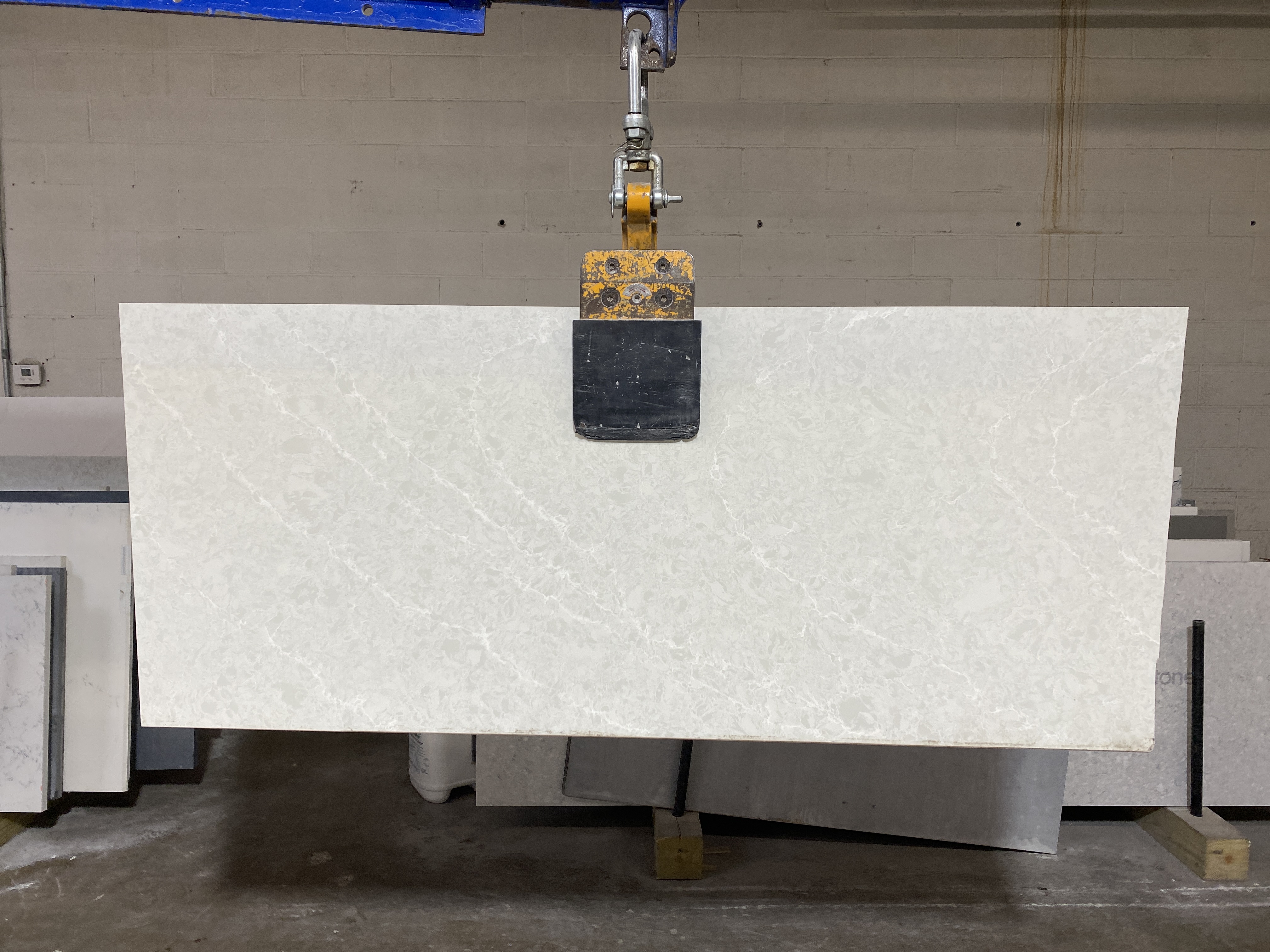 Ice lake ( Vicostone Quartz)