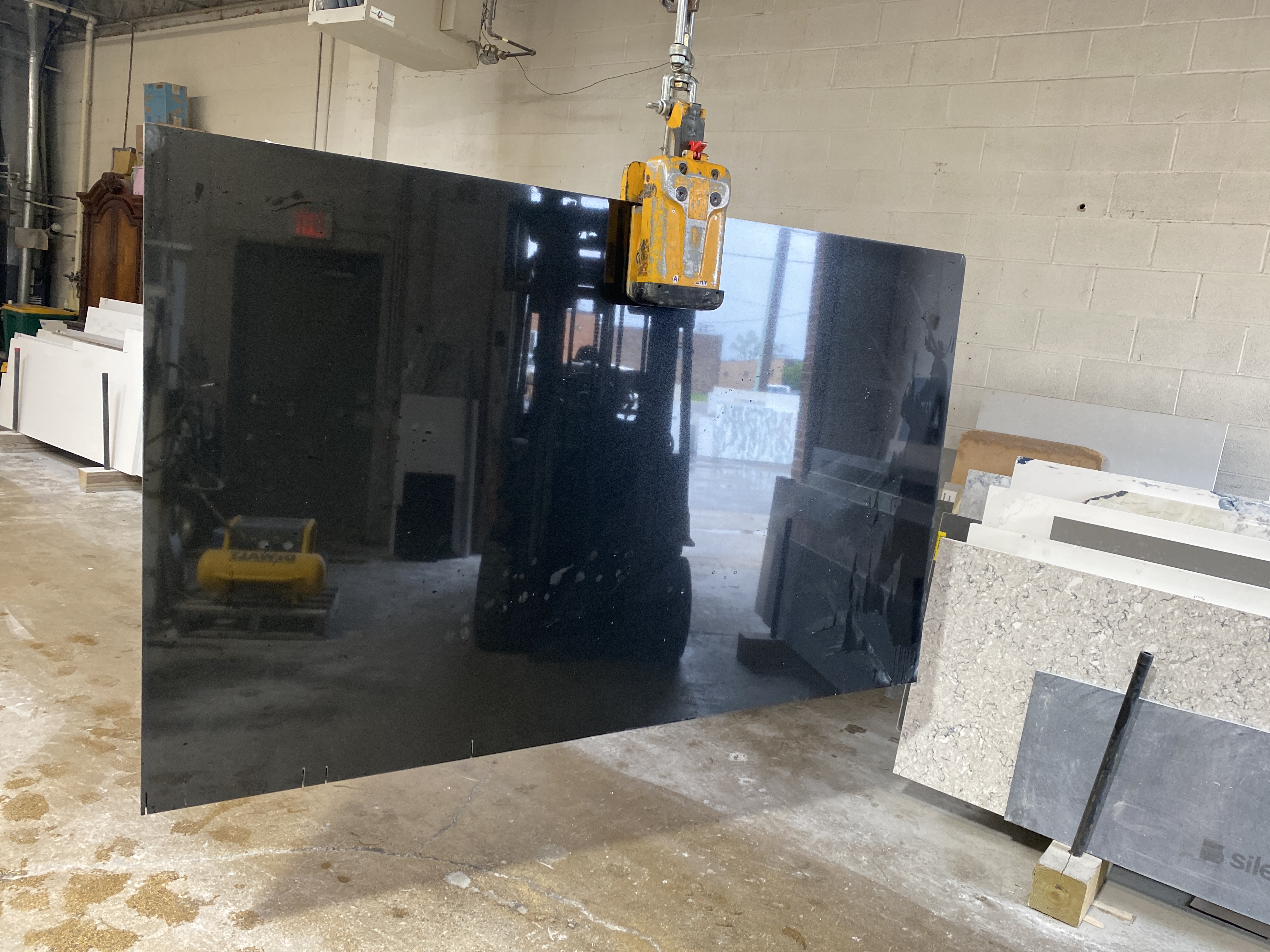 Black absolute (MSI Granite )