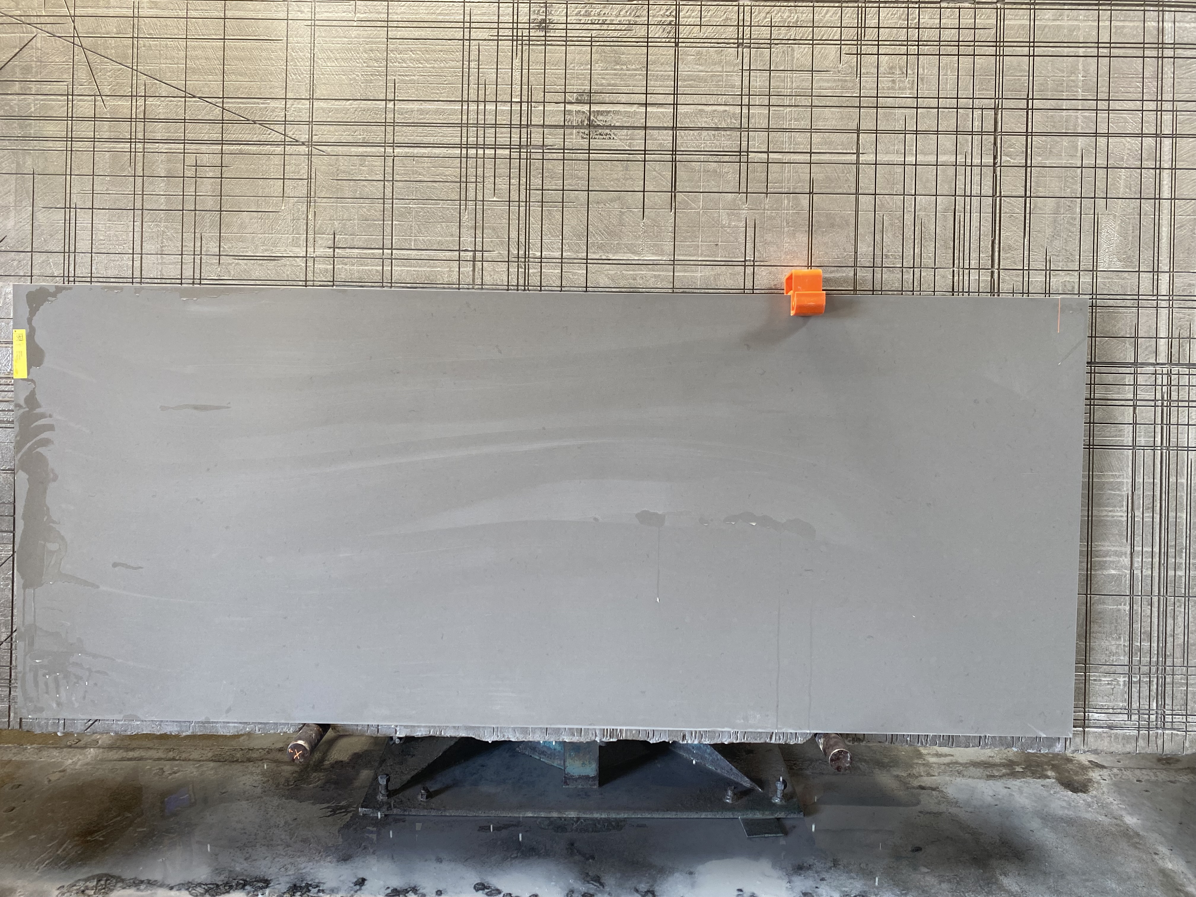 Pebble polish (Caesarstone Quartz)