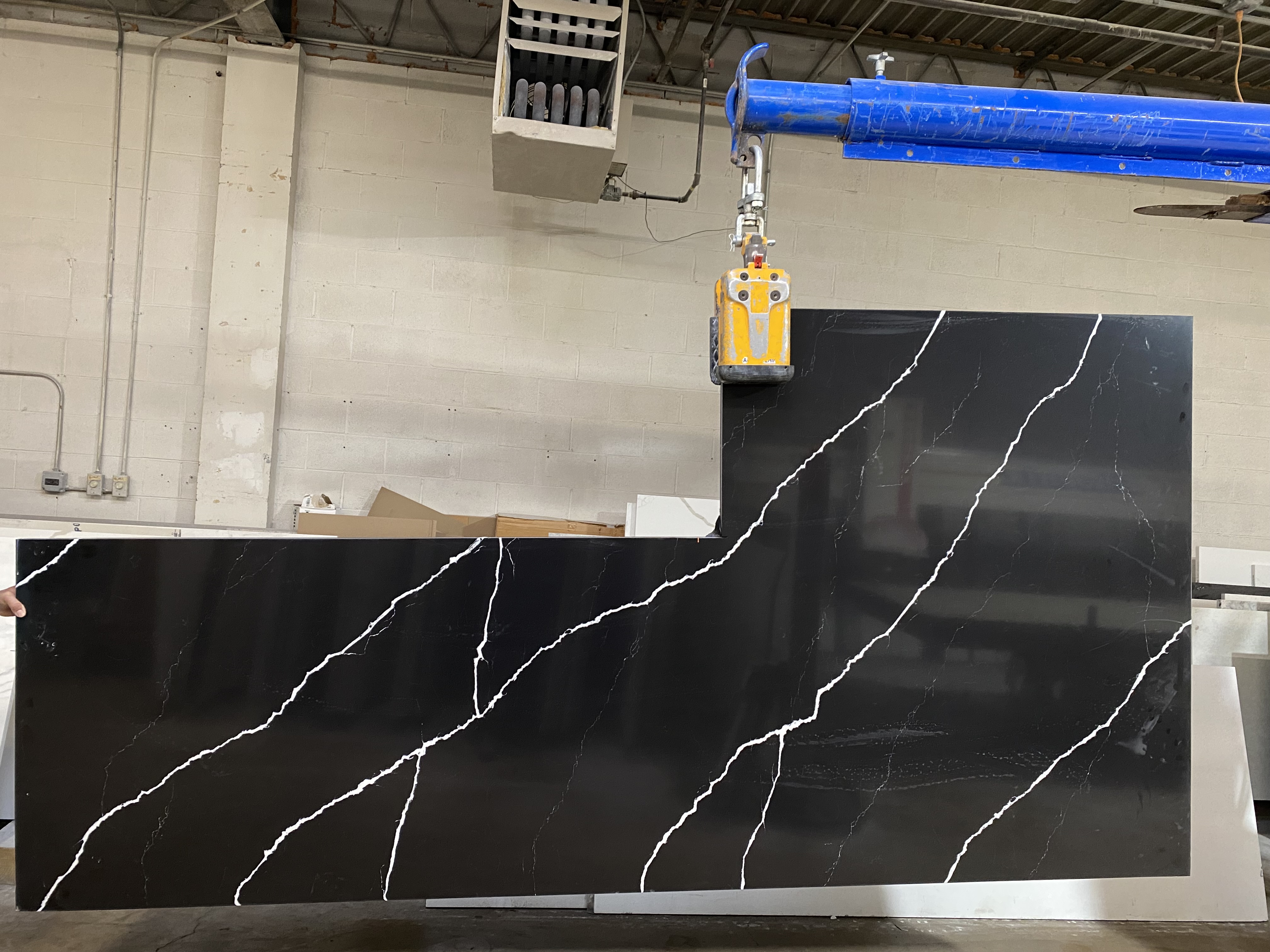 Nero marquina (Vicostone Quartz)
