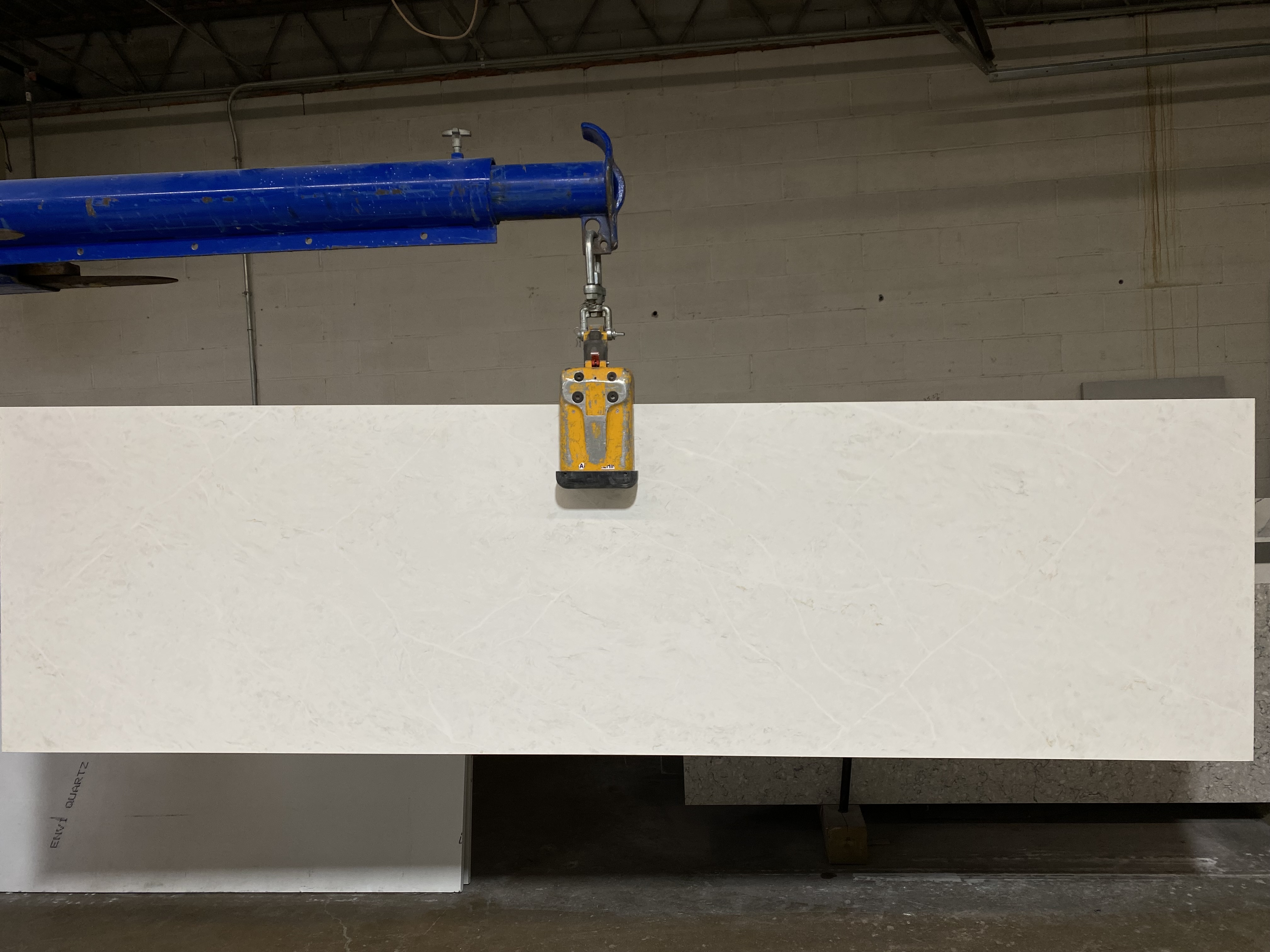 Bq6701 nefeli (Vicostone Quartz)